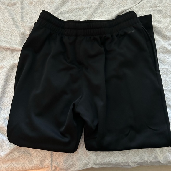 Adidas jogger sweats - Picture 3 of 3